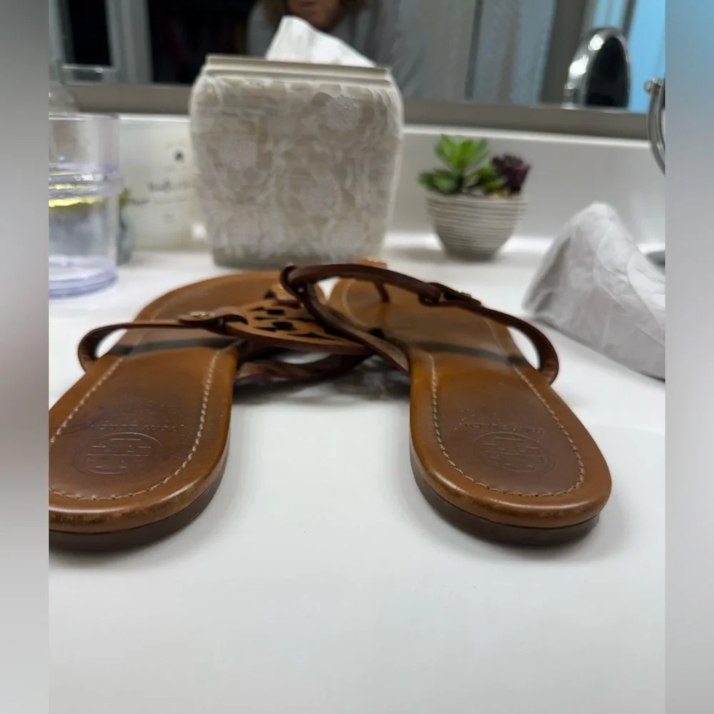 Tory Burch Brown Leather Sandals 10M. Great condition - Picture 4 of 6